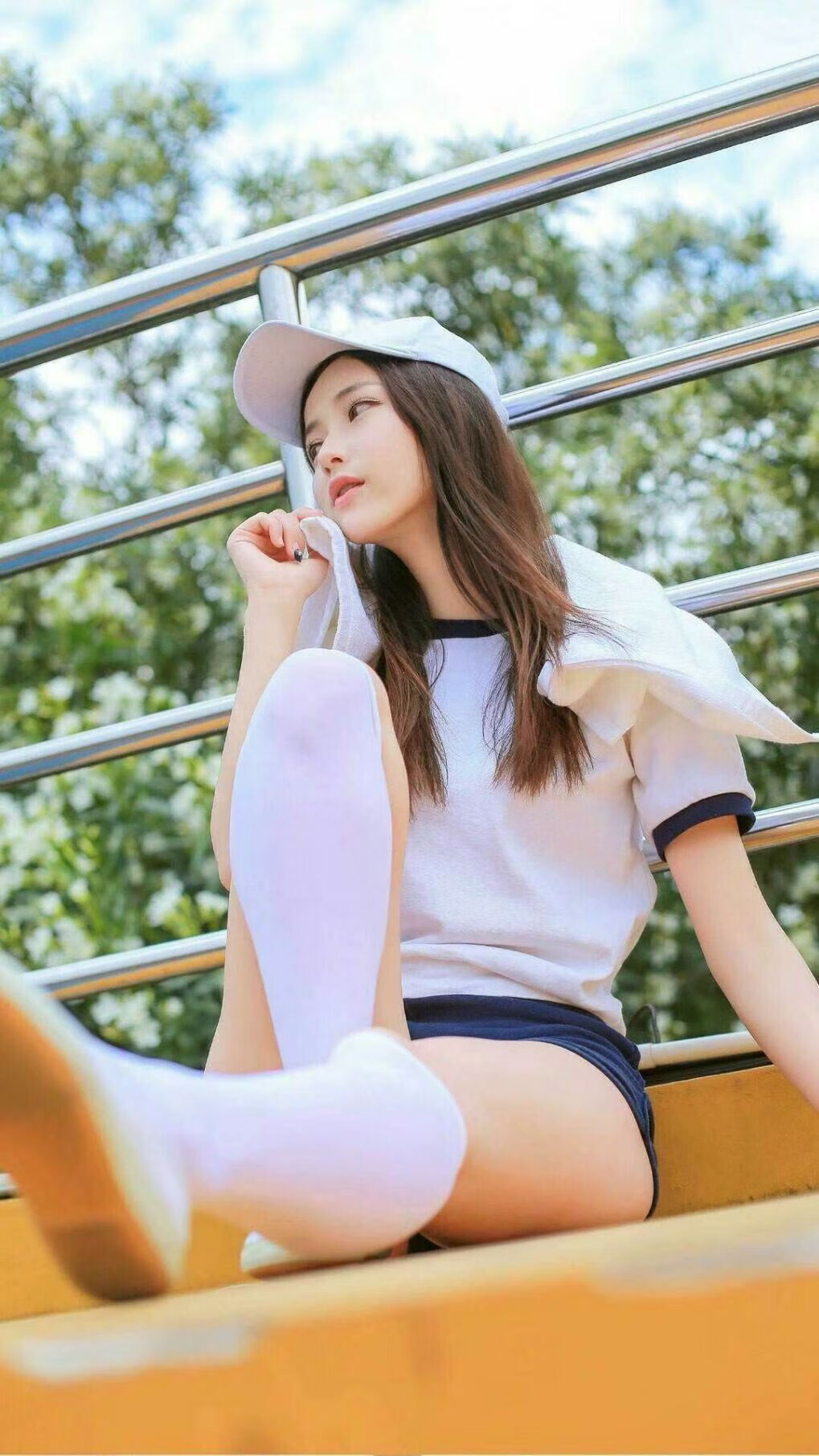 唐纳德·高尔在比赛中展现超凡个人能力,赢得观众赞誉,唐纳德 古尔德